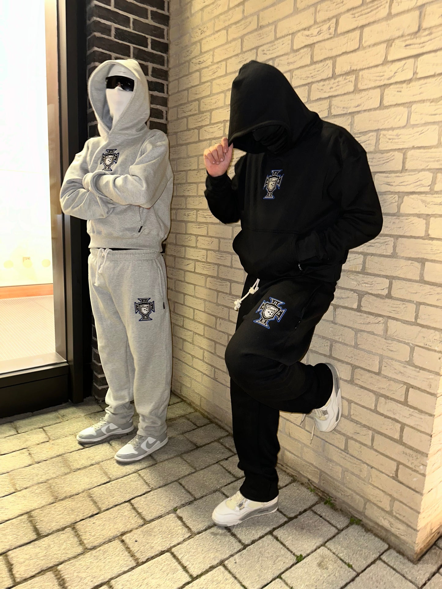 Portuguese Amańte Black Tracksuit