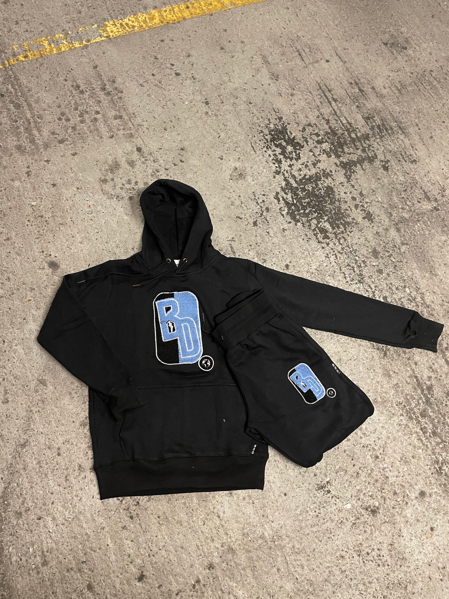 BD Black & Baby Blue Logo Tracksuit – bandzondeckclothing